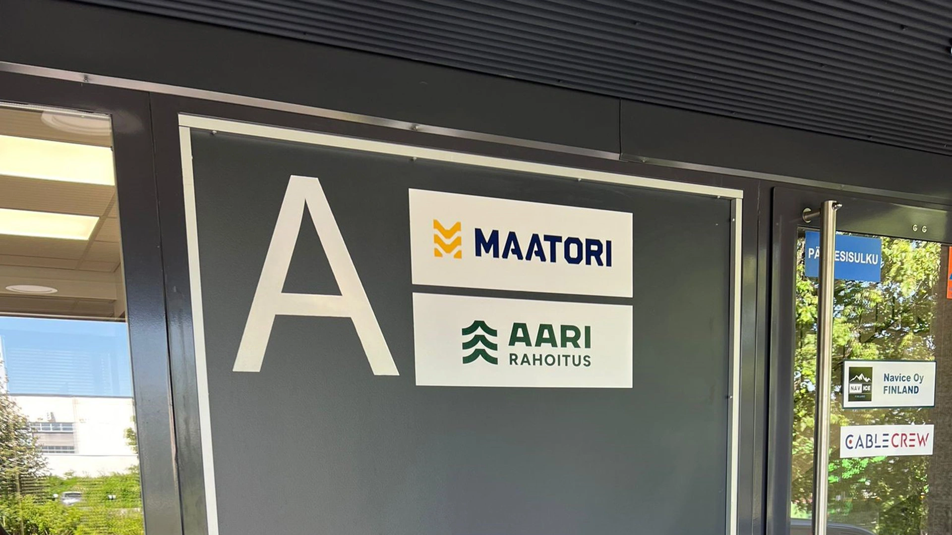 aari-teippaukset-valokyltti