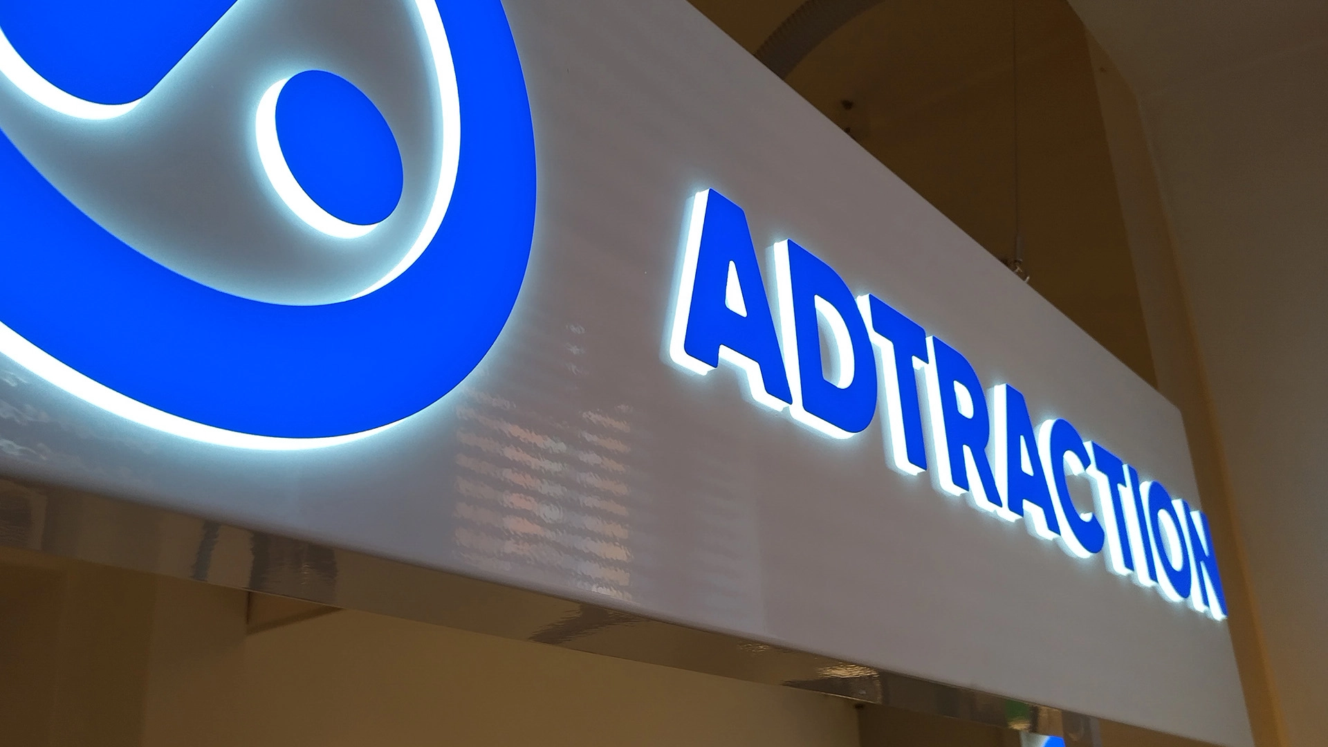 adtraction-kotelovalomainos