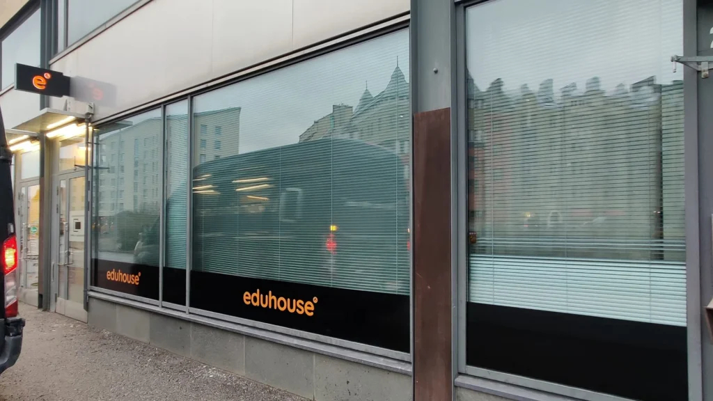 eduhouse-ikkunteippaukset-helsinki